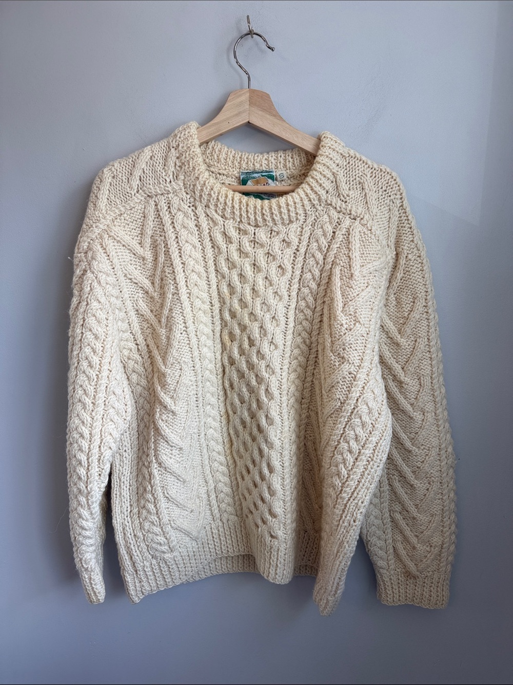 Gaeltarra Pure New Wool Cable Knit Crew Neck Chunky Sweater Fisherman Beige SZ S